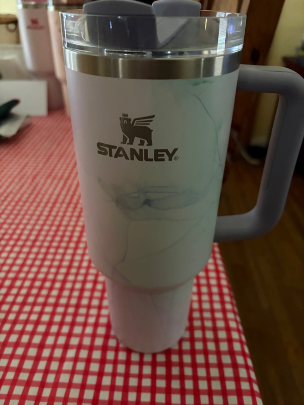 Stanley Marble White and Light Blue Travel Mug with Handle 40oz